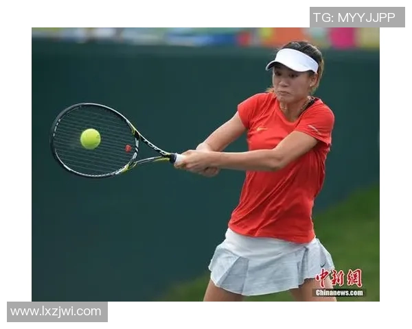 南京网球队边路渗透战术解析与实战应用研究